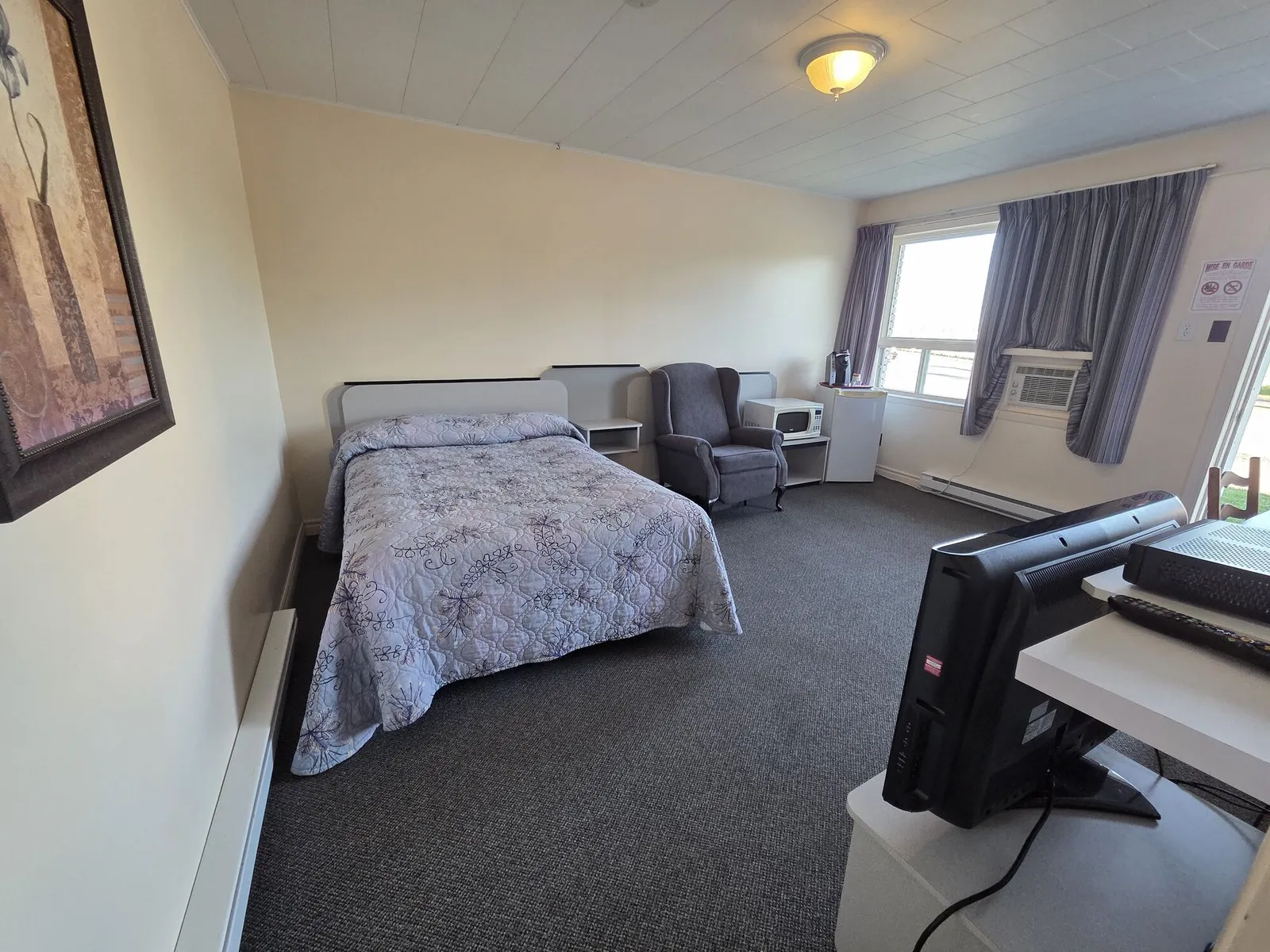 Chambre 1 lit double au Motel Claude — photo 3